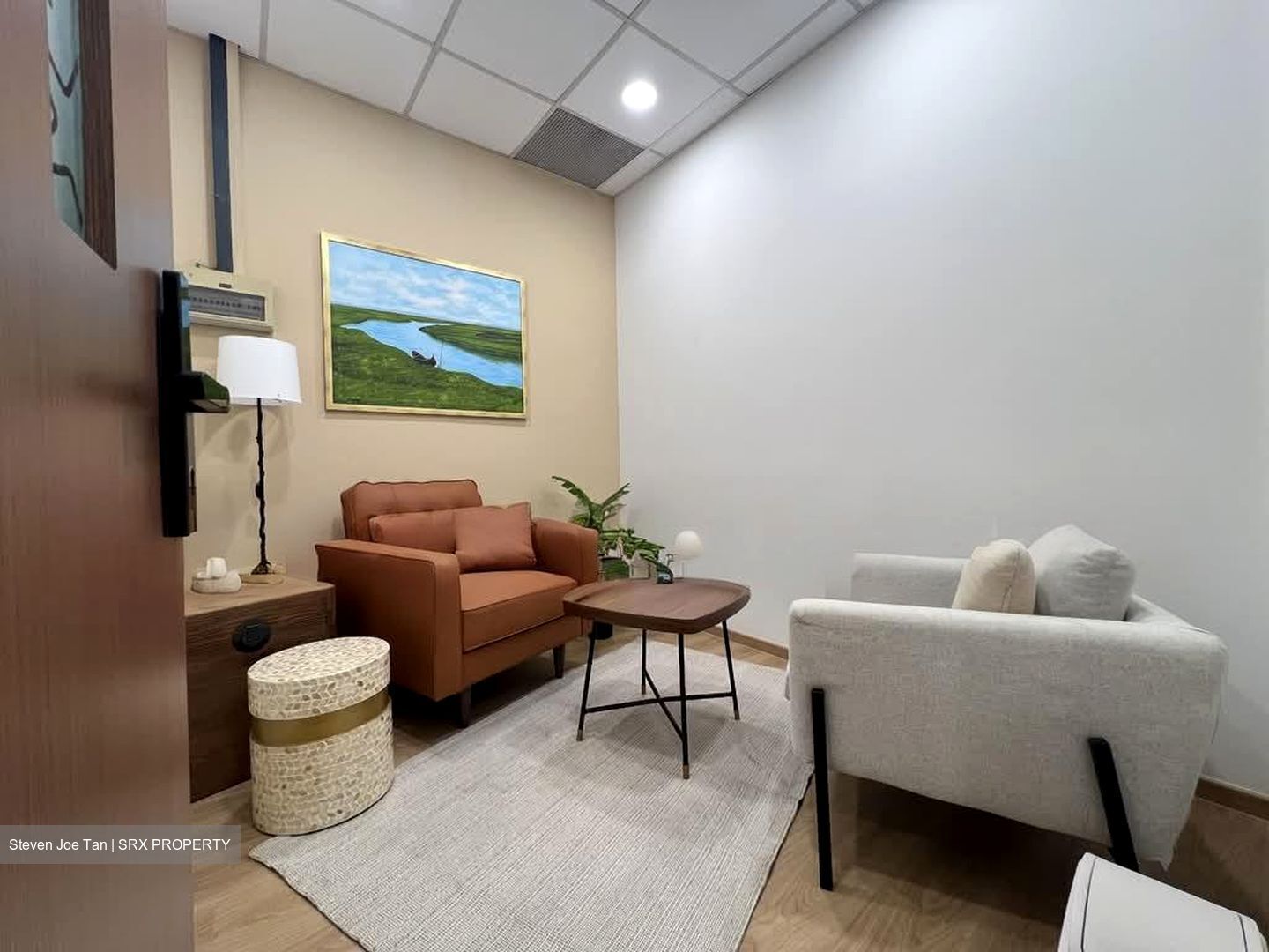 Kembangan Plaza (D14), Office #536393521